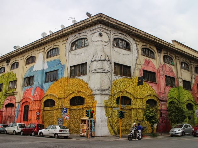 Blu-Fronte del porto